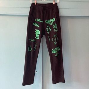 KTZ Black Graphic Sweatpant